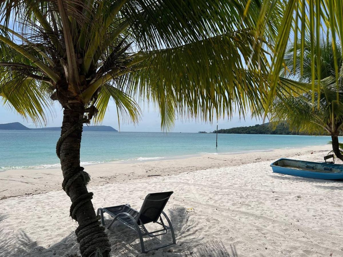 Funky Beach Hostel Sihanoukville Exterior photo